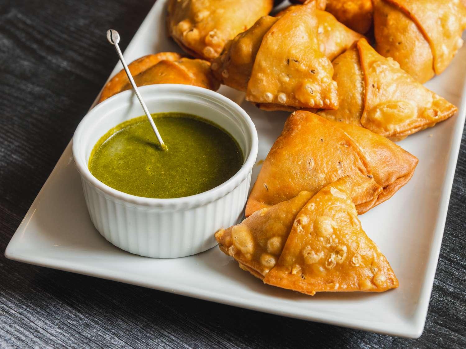 Samosa Chaat (Signature Item) (Vegan).