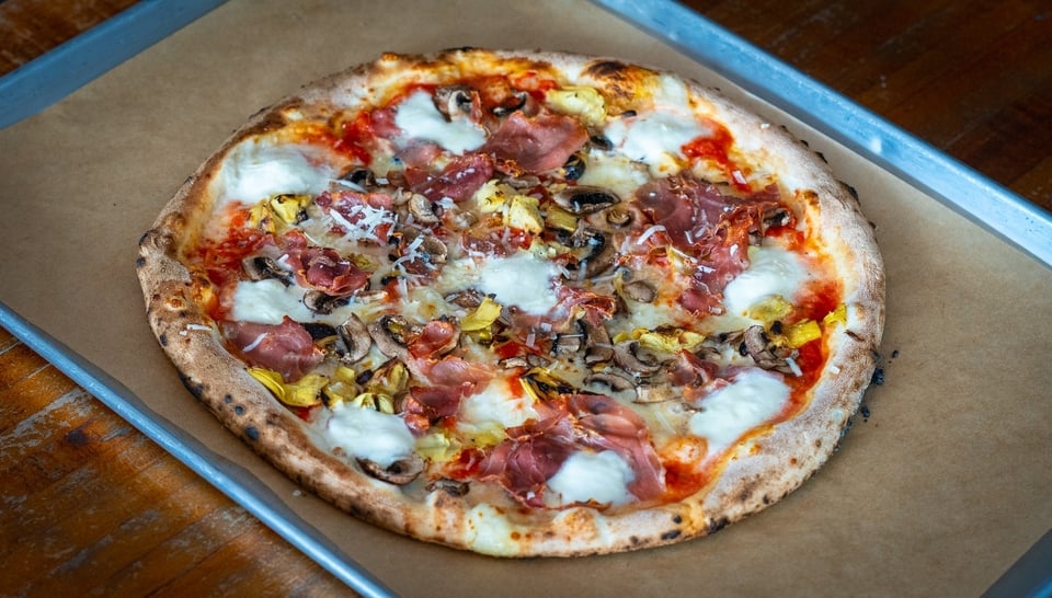 12" Capricciosa.
