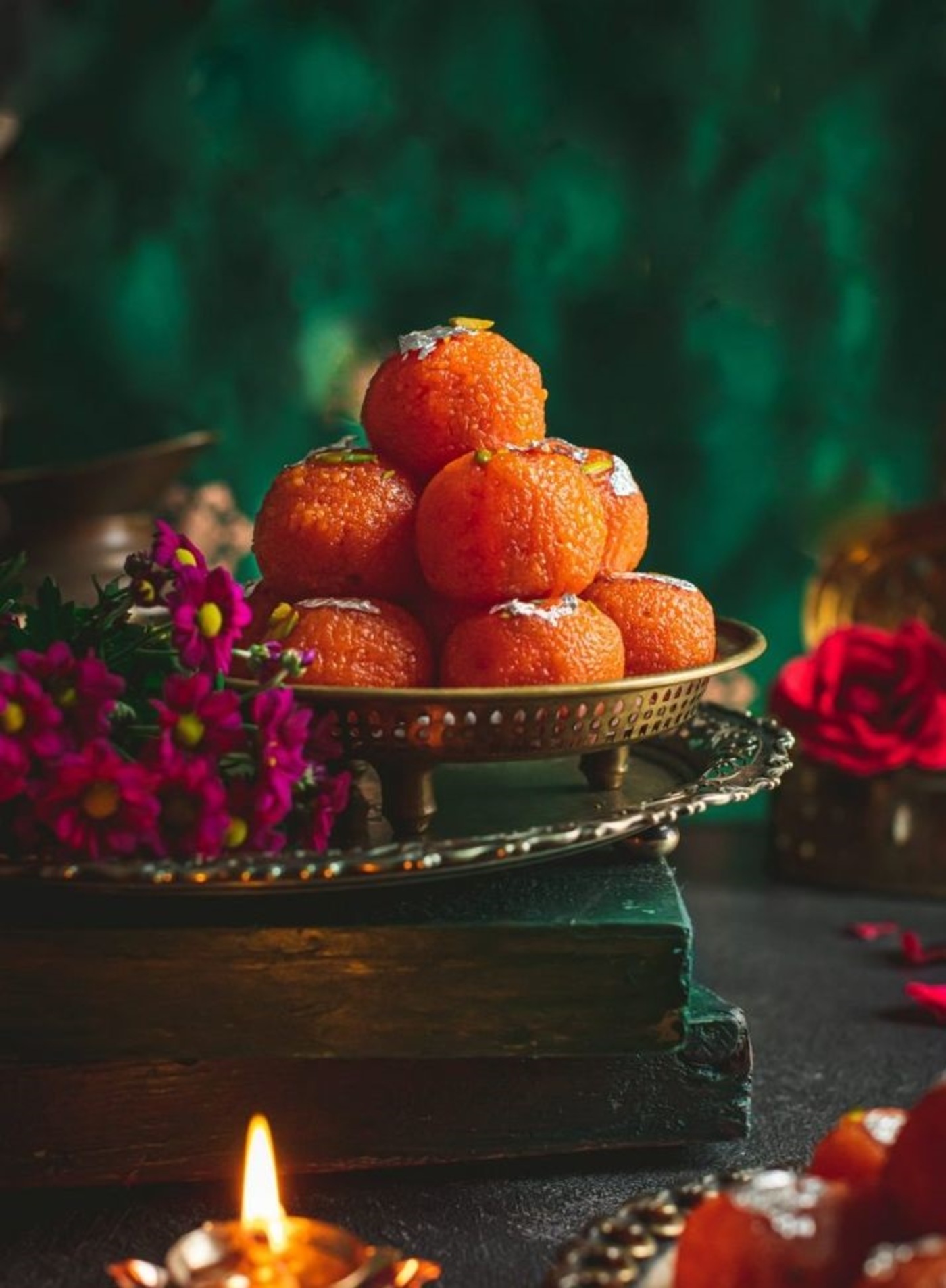 Motichoor Ladoo 1 LB * Chick Pea Flour *.