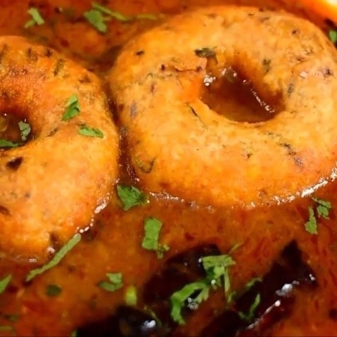 Sambar Vada (2).