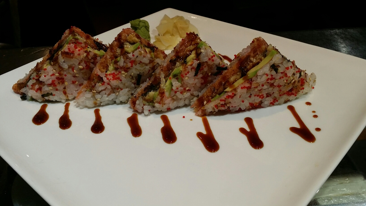 Spicy Tuna Sandwich Roll.
