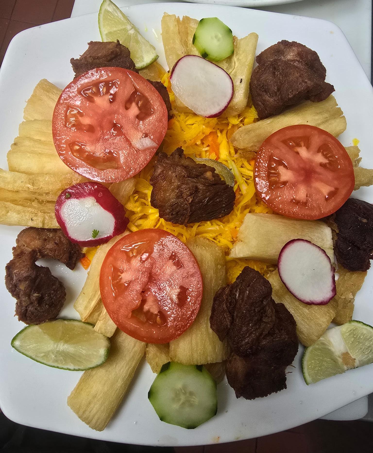 Yuca con Chicharron.
