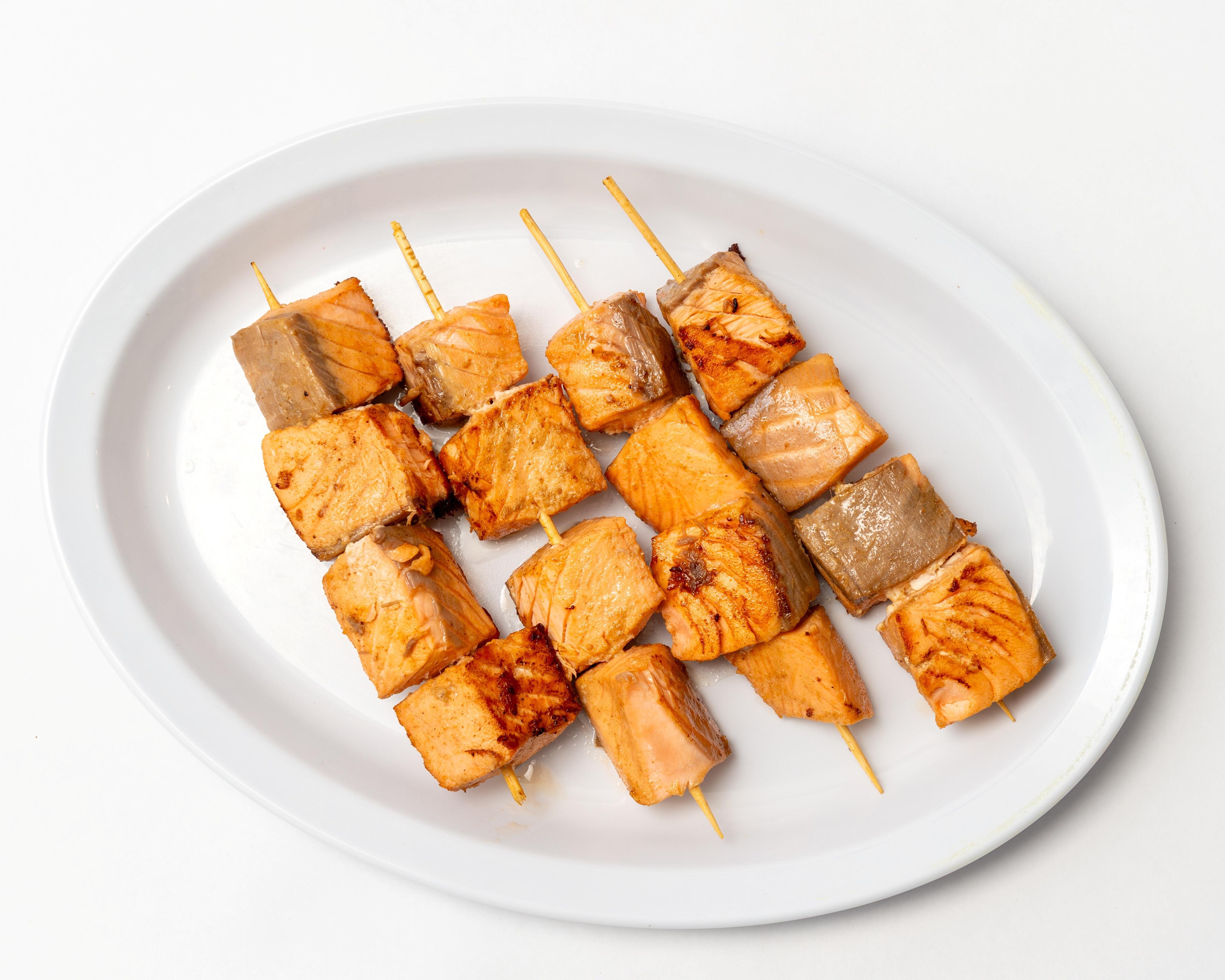 Salmon Souvlaki (4 skewers).
