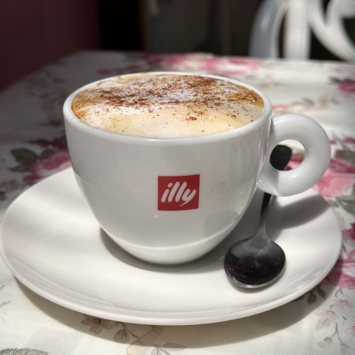 Cappuccino.