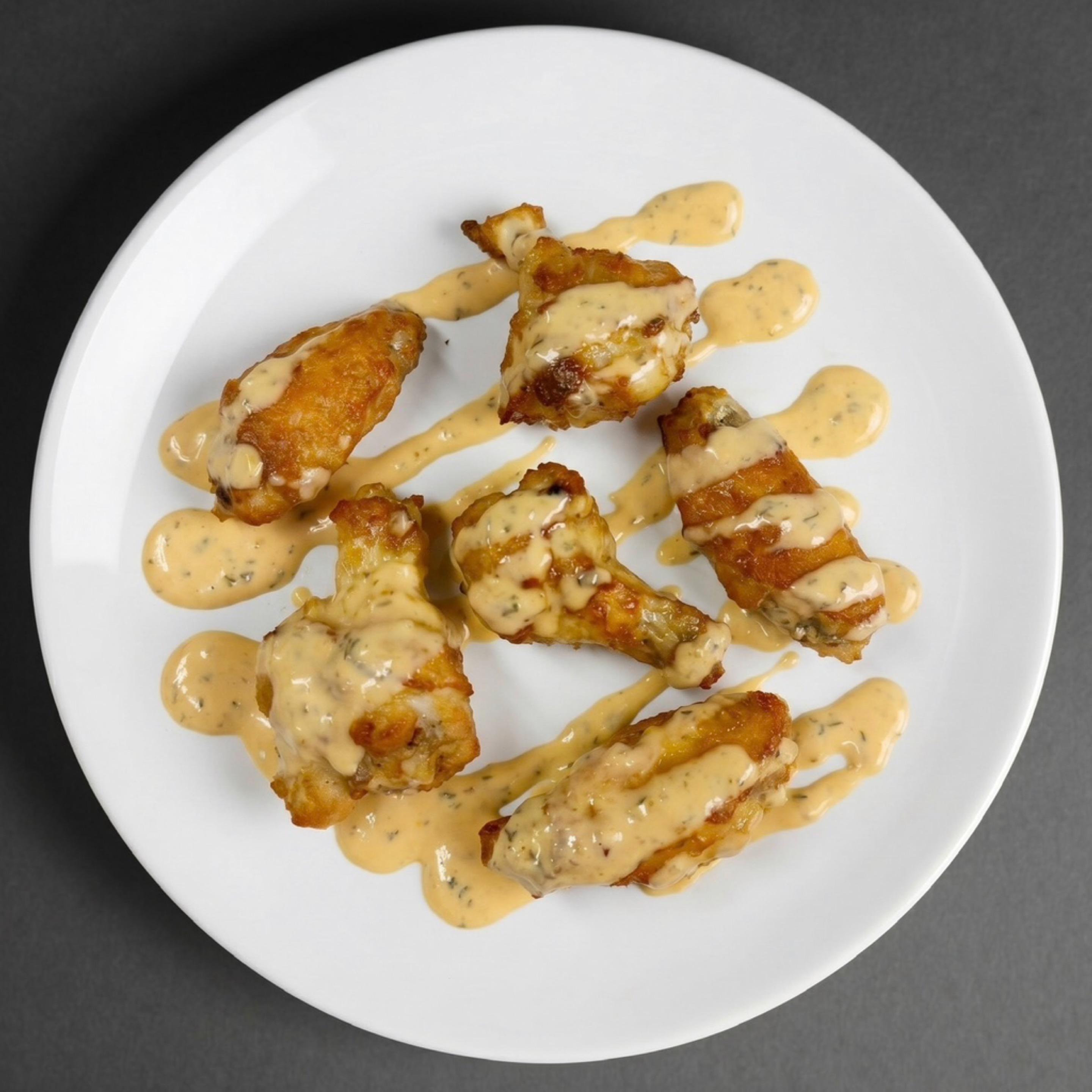 WINGS Garlic Parmesan.