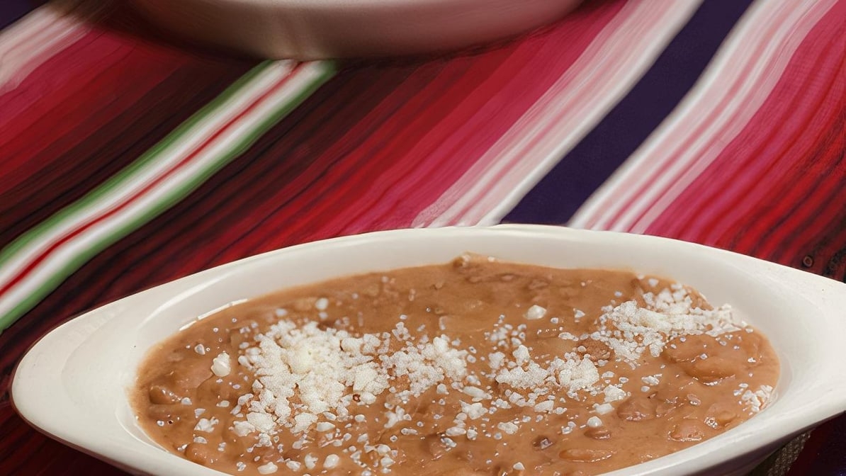 Frijoles Refritos (8oz).