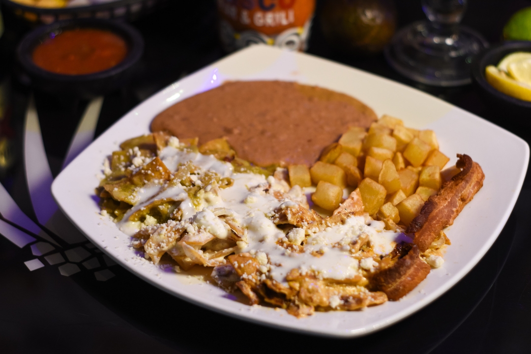 Chilaquiles Bandera.