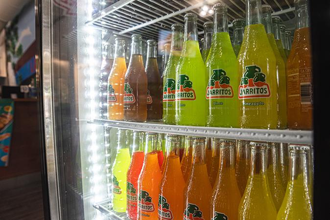 Jarritos.