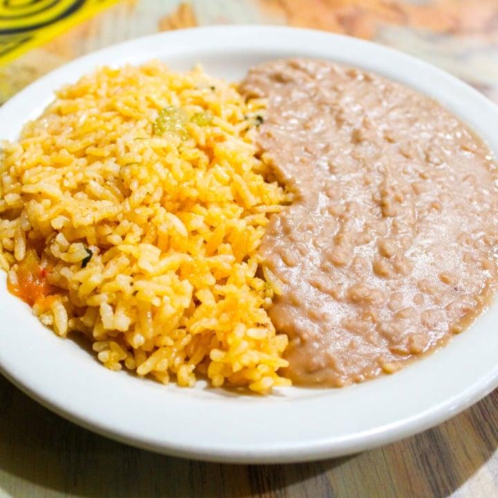 Arroz y Frijoles (Rice & Beans).