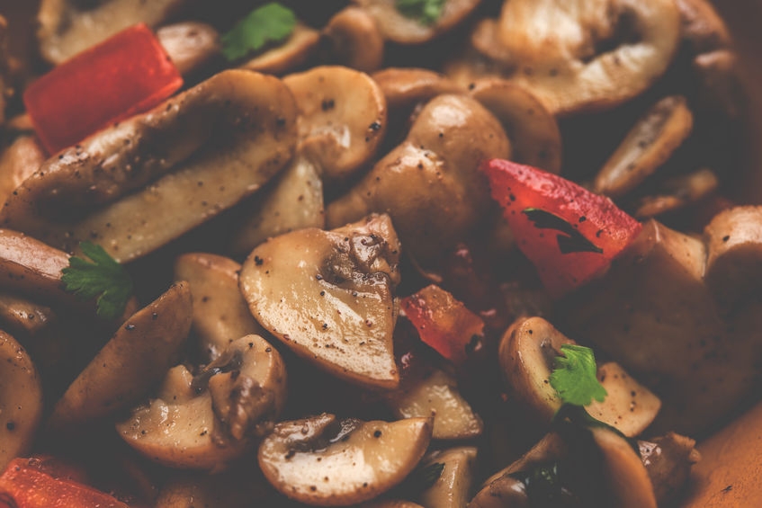 A008 Mushroom Pepper Fry.