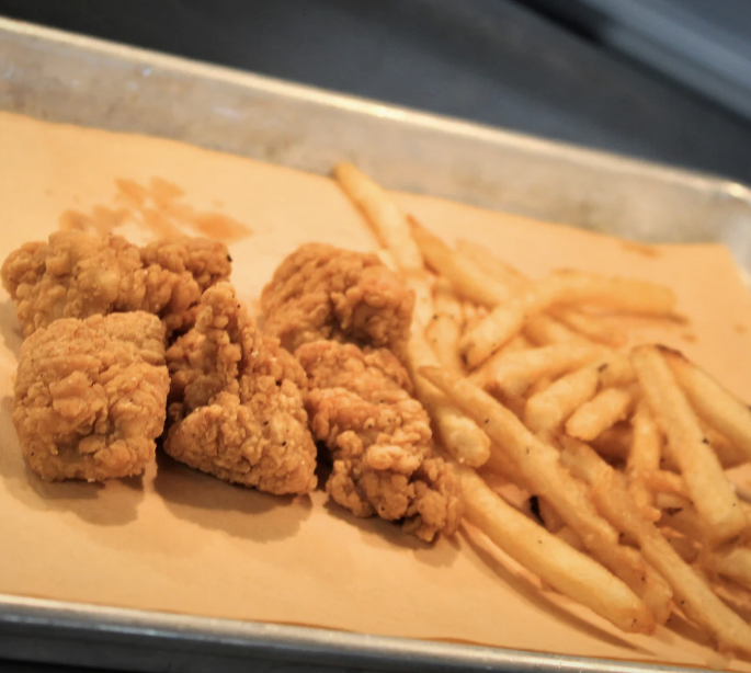 Kid Chicken Nuggets.