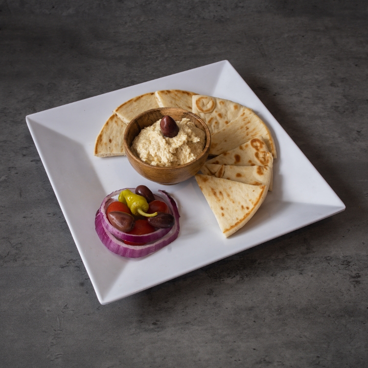 Hummus Appetizer.