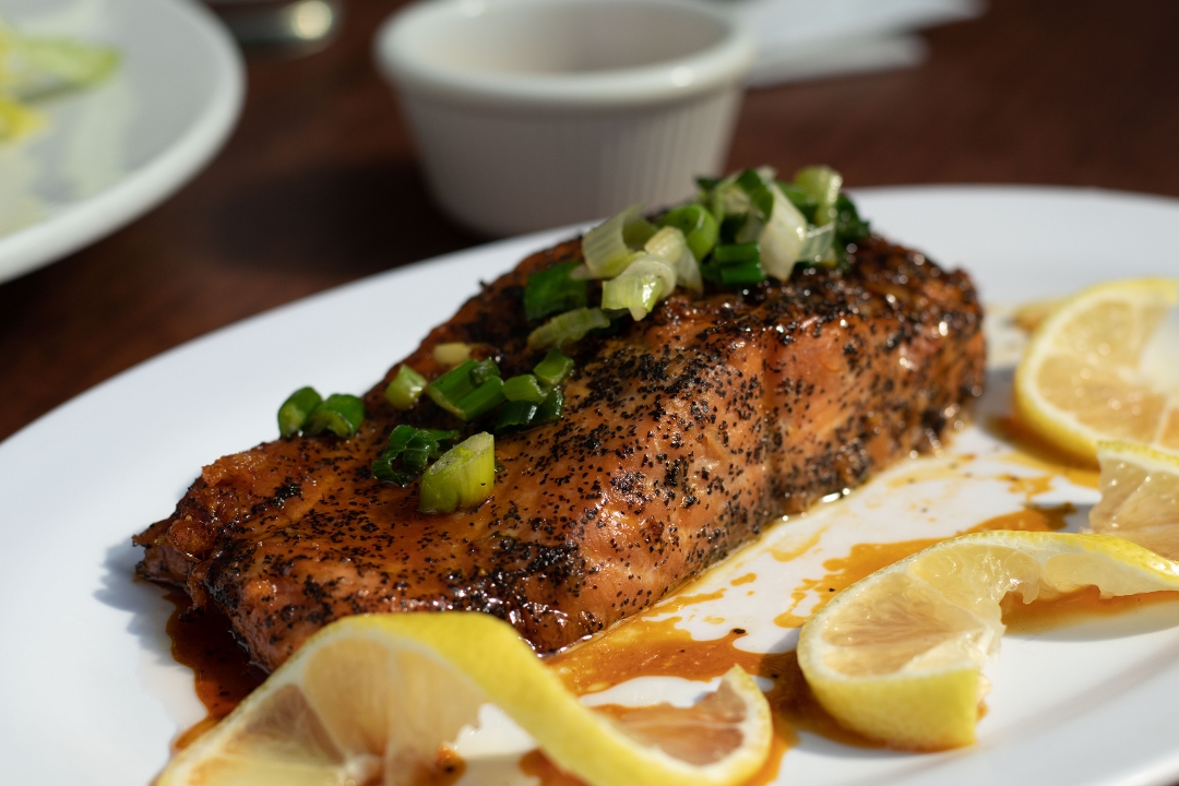 290 Grilled Salmon.