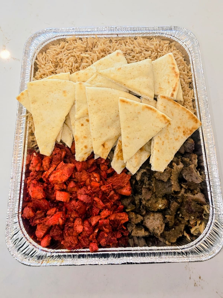 Beef & Chicken Over Rice (15oz Each).