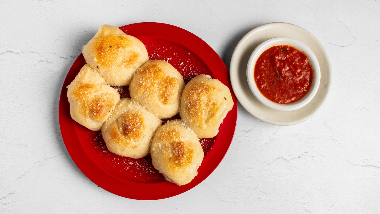Garlic Knots (12).