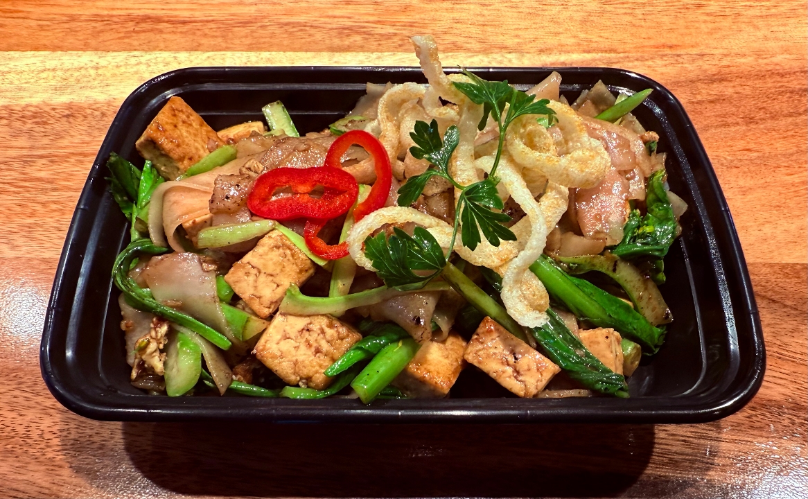 Pad zee eww soft tofu.