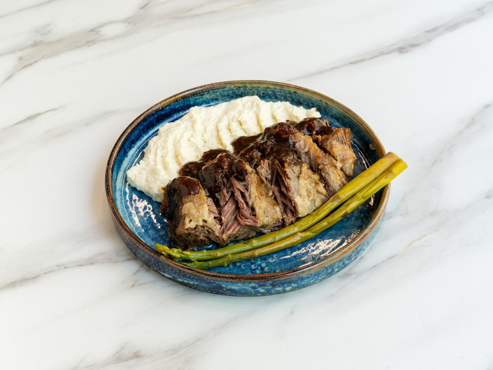 Short Ribs Tandir.