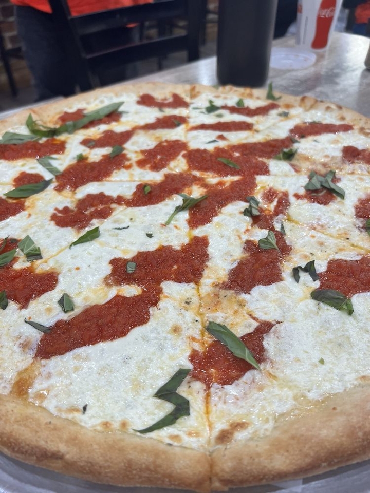 White Pizza Pie 18".
