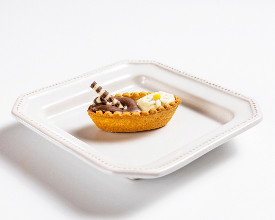 Mini White Chocolate and Nutella Ganache Tart.