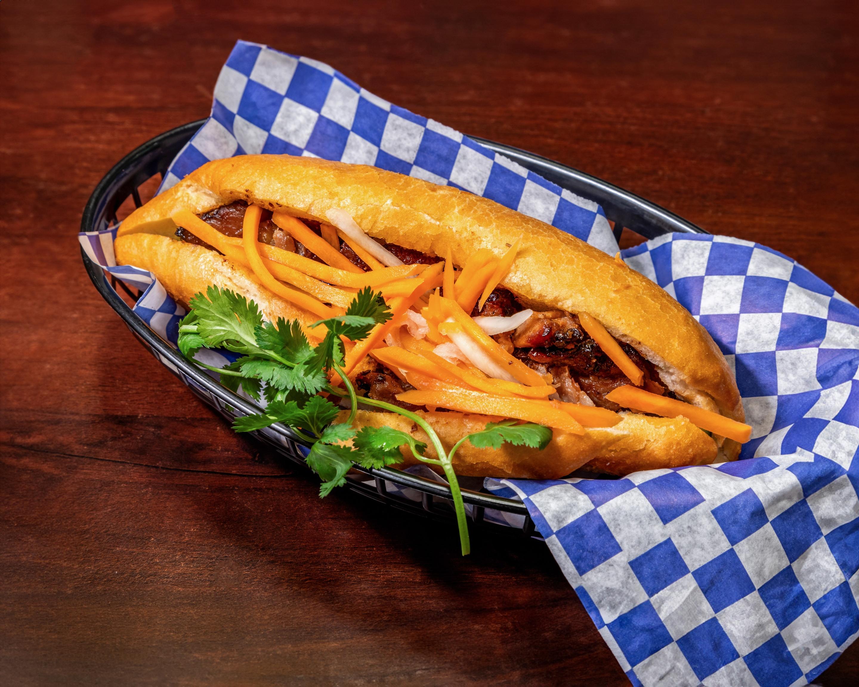 B1. Grilled Pork (Banh Mi Heo).