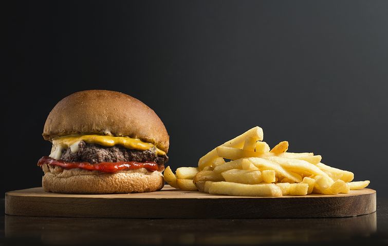 Bacon Cheeseburger Platter