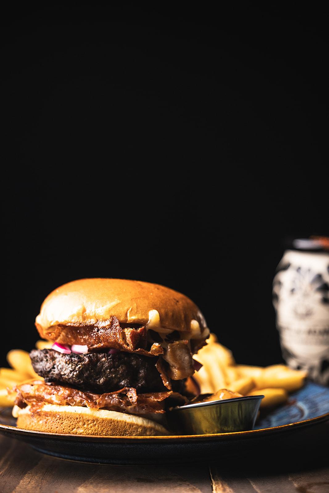 Chicharrón Prensado Burger.