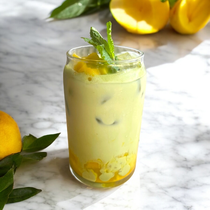 Mango Matcha (16 oz) - Iced.