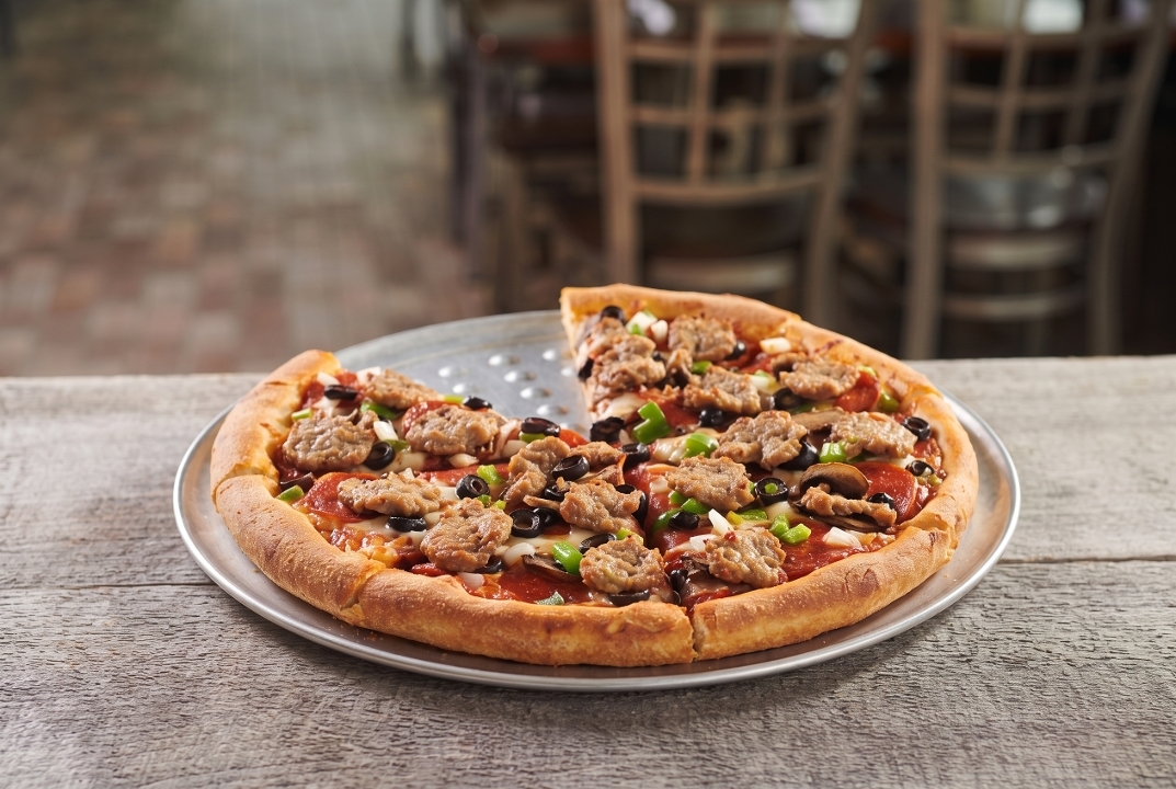 Small 10" Deluxe Pizza.