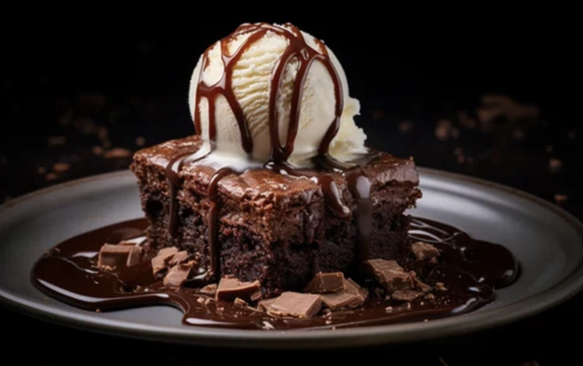 Warm Brownie With Ice Cream (DINE IN ONLY).