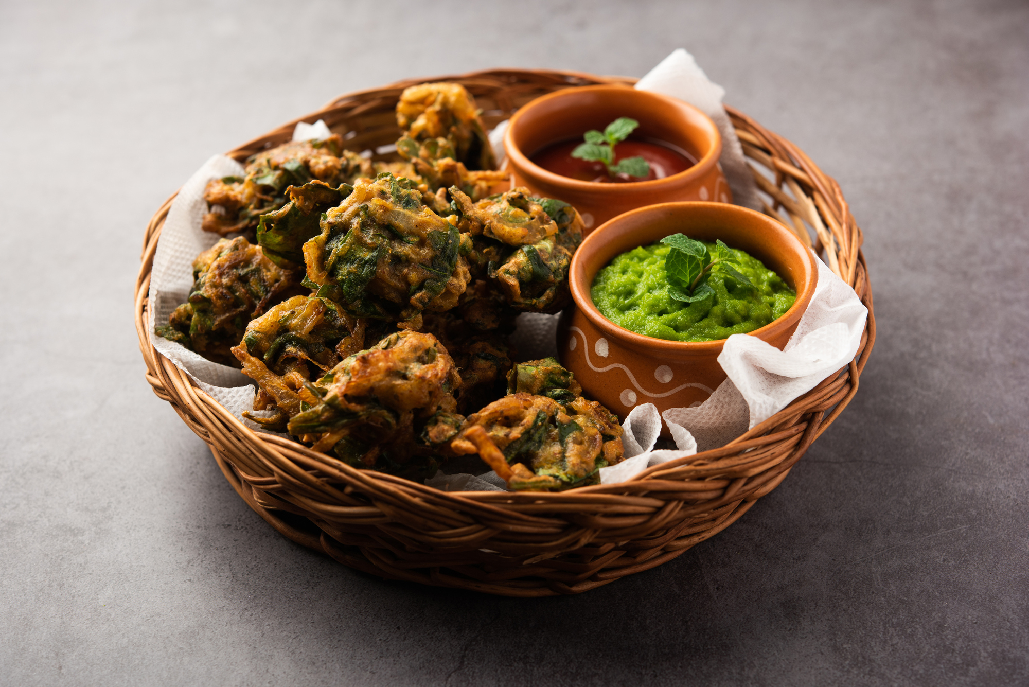 Spinach Pakora -New ! ( 8 pcs).