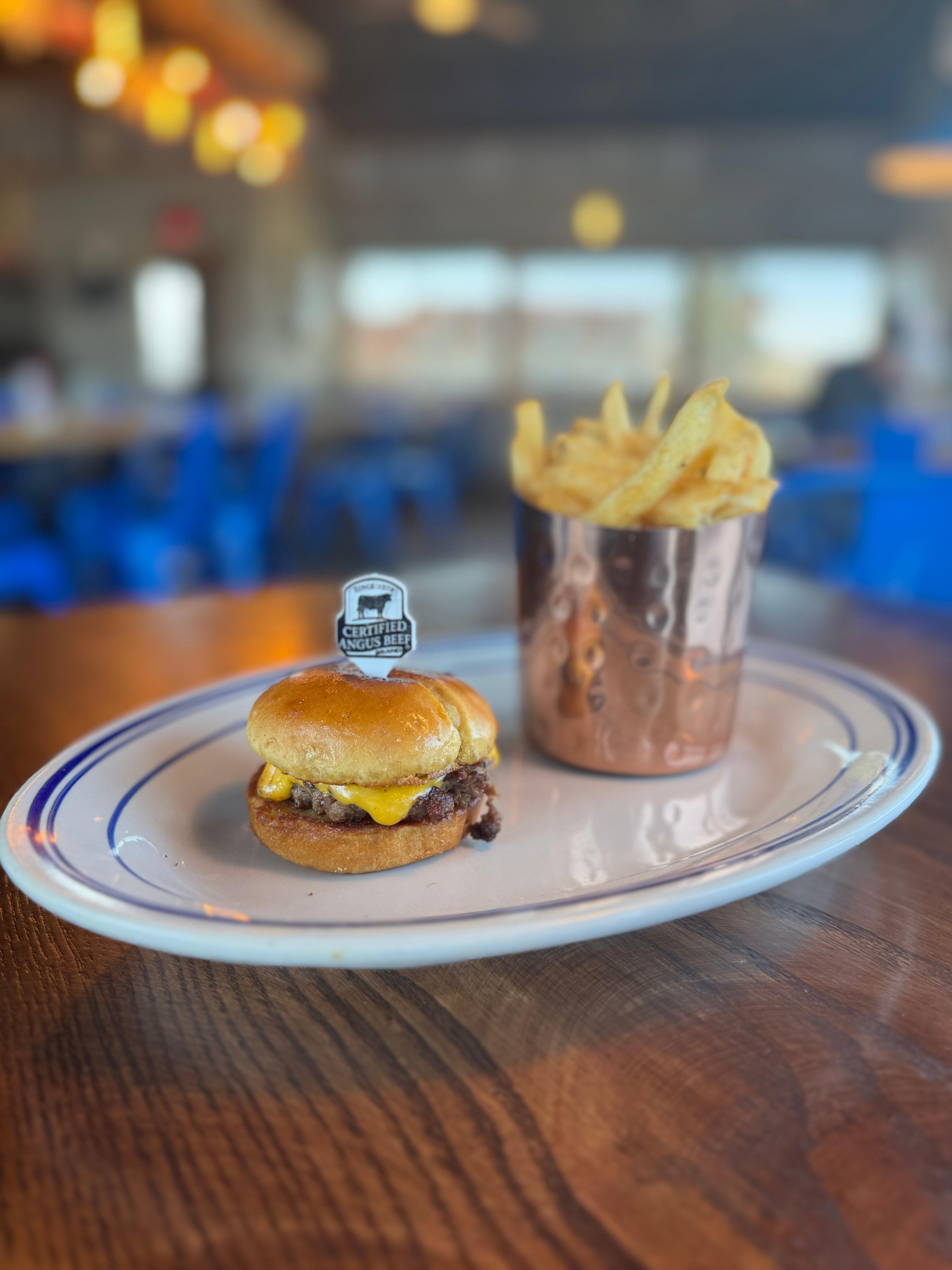 Kids Cheese Burger.