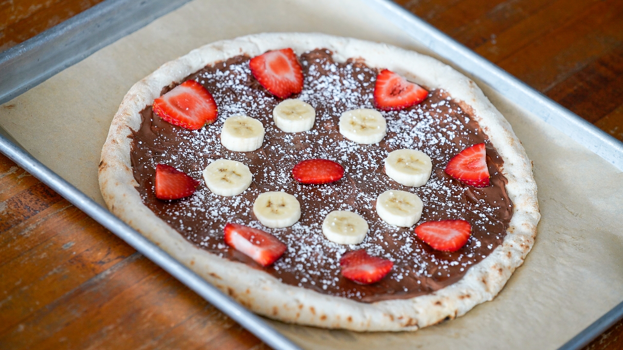 Nutella Fruit Pizza.