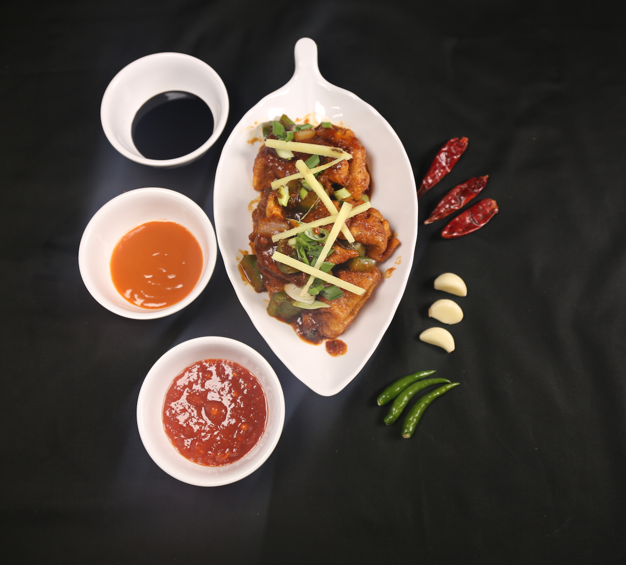 Chilli Veg Momos.