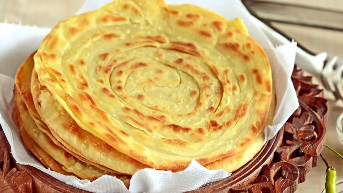 Lachha Paratha.