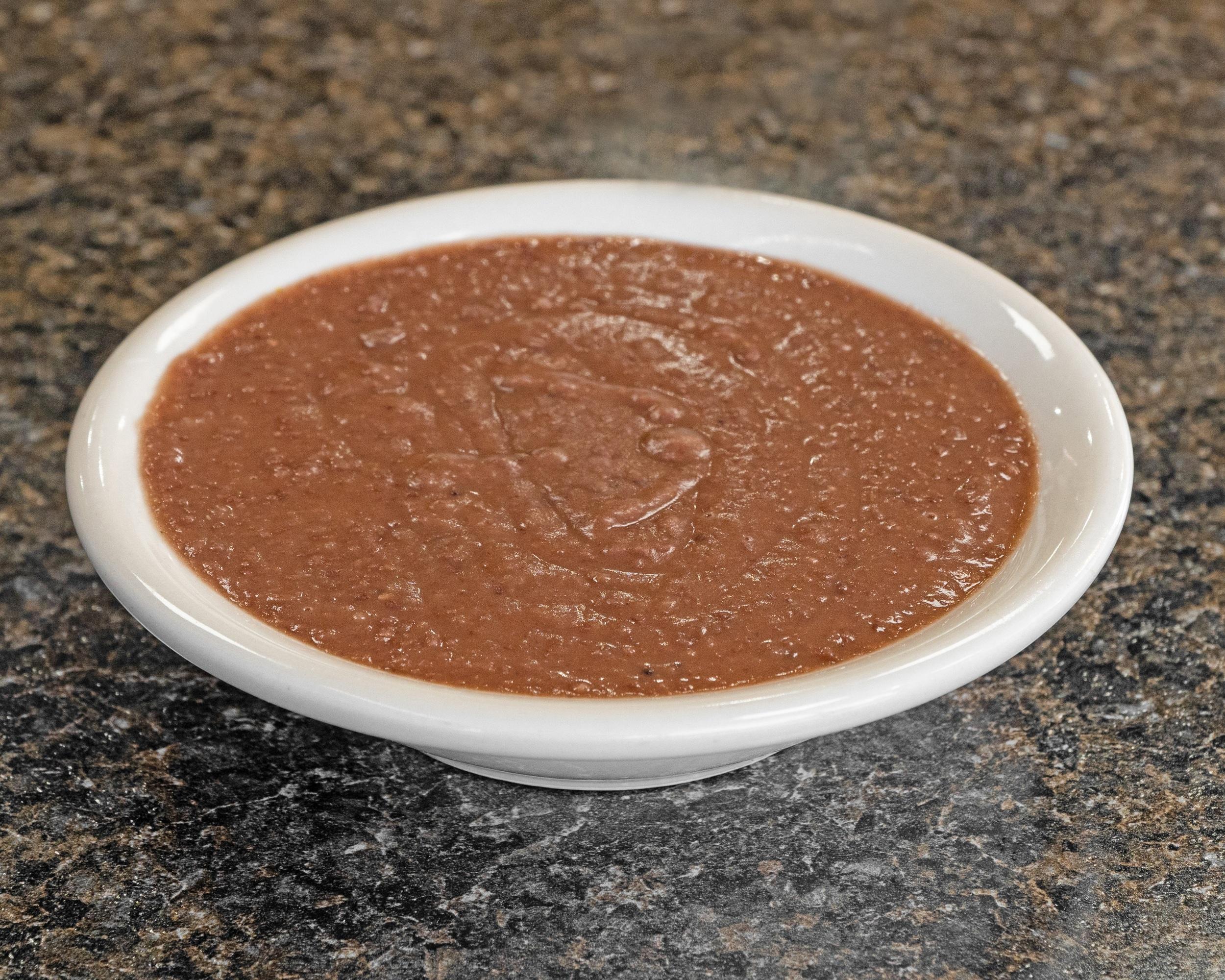 Frijoles.