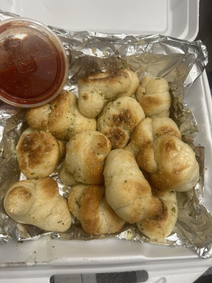 Garlic Knots.