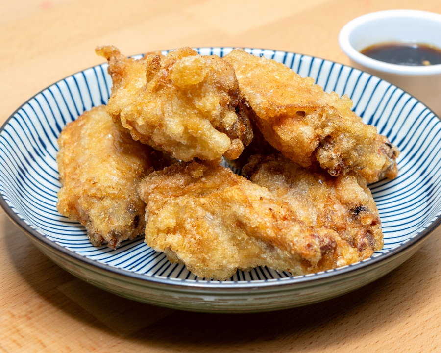 CHICKEN WINGS.