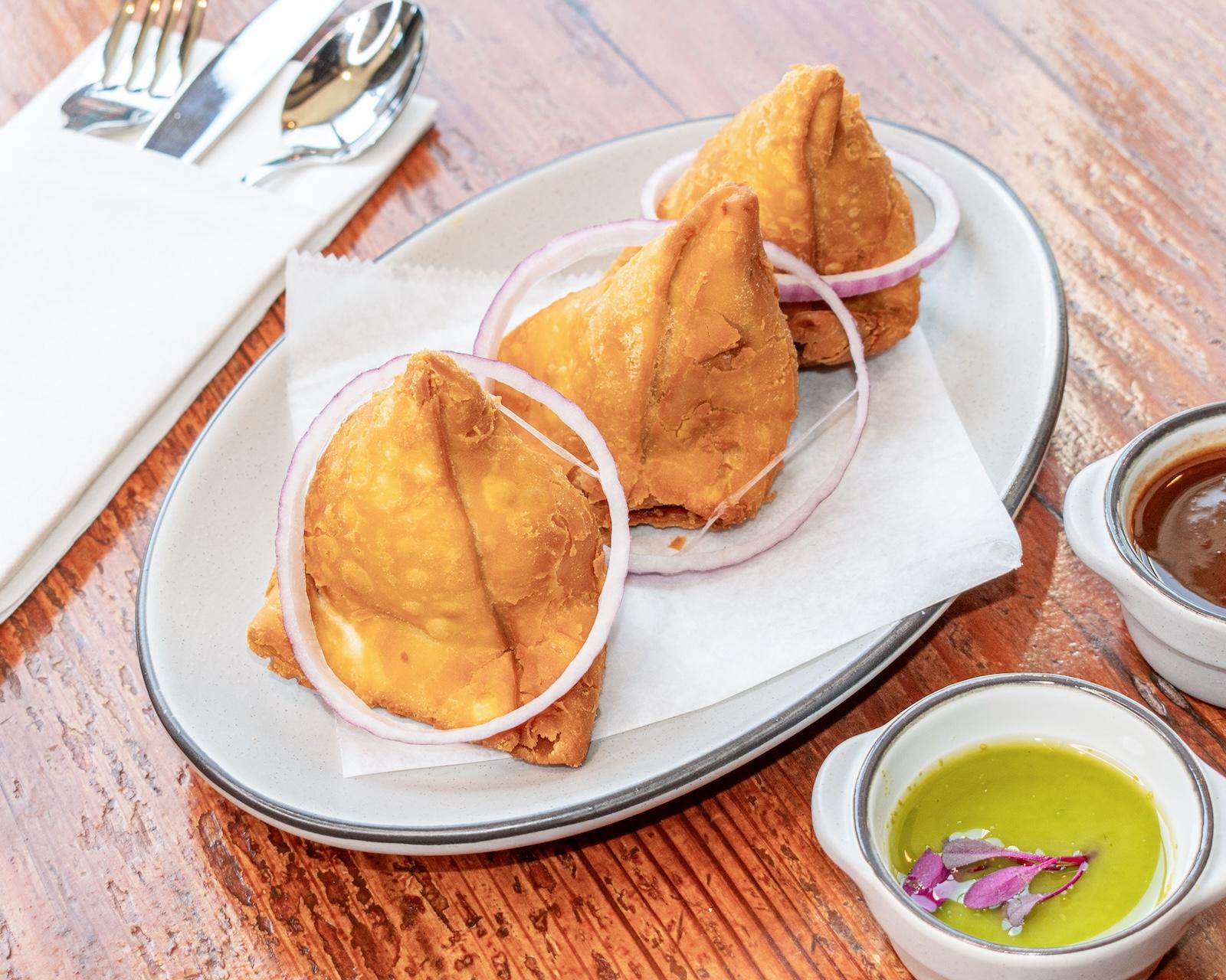 Aloo Samosa.
