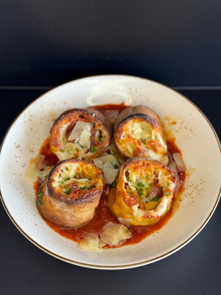 Georgio Rolls.