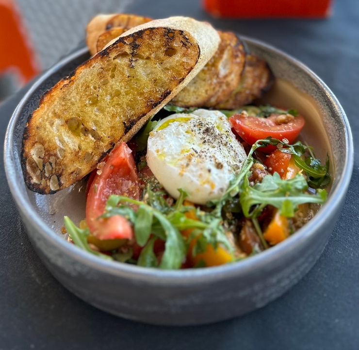 Tomato & Burrata.