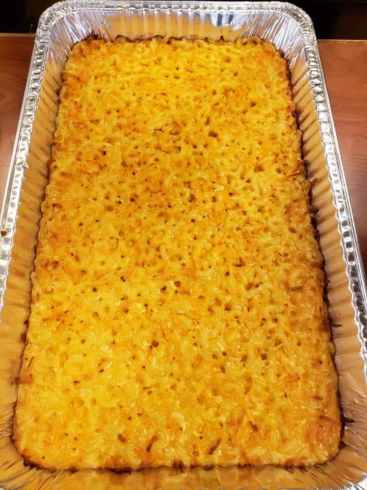 Large Pan Macaroni & Cheese (feeds 30 plus ).