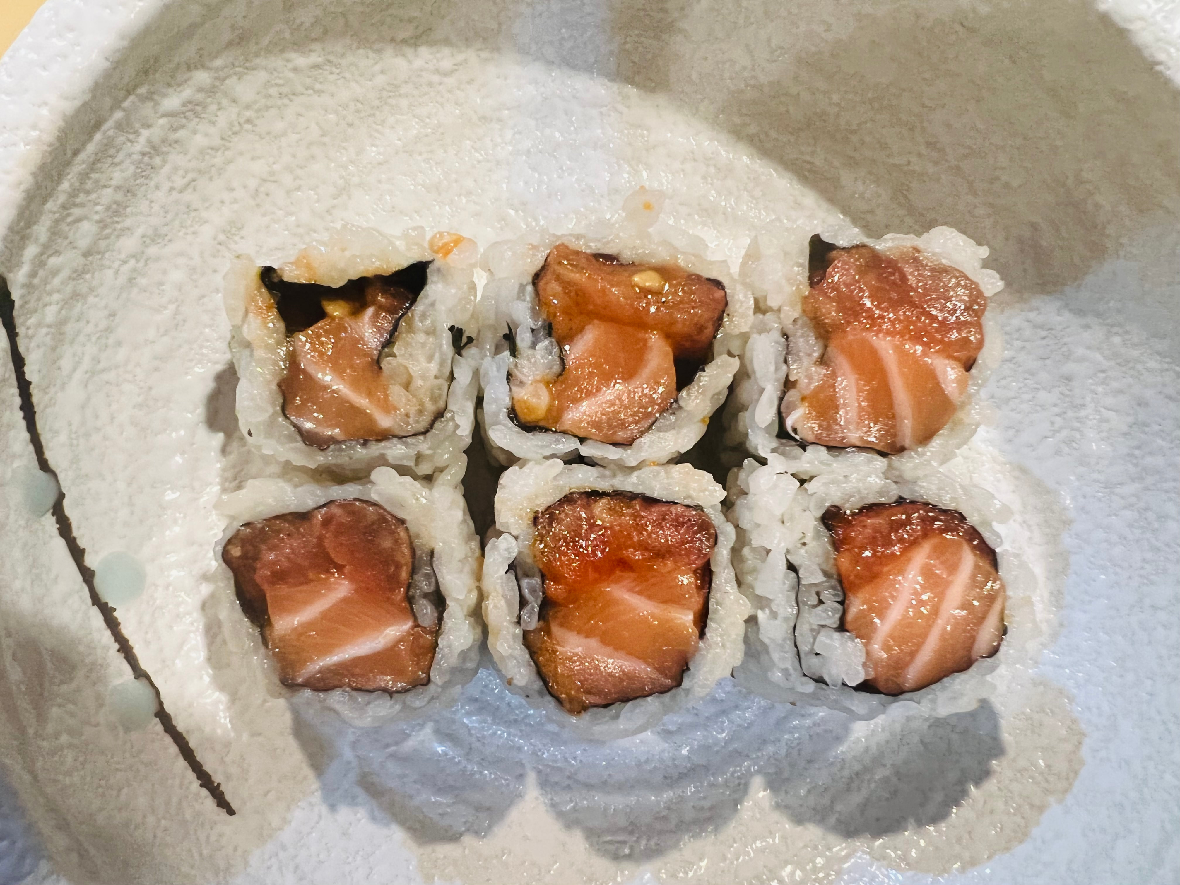 Salmon Tomato Roll.
