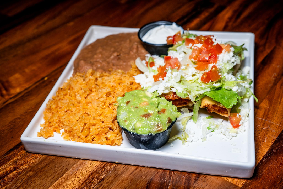 Lunch Flautas.