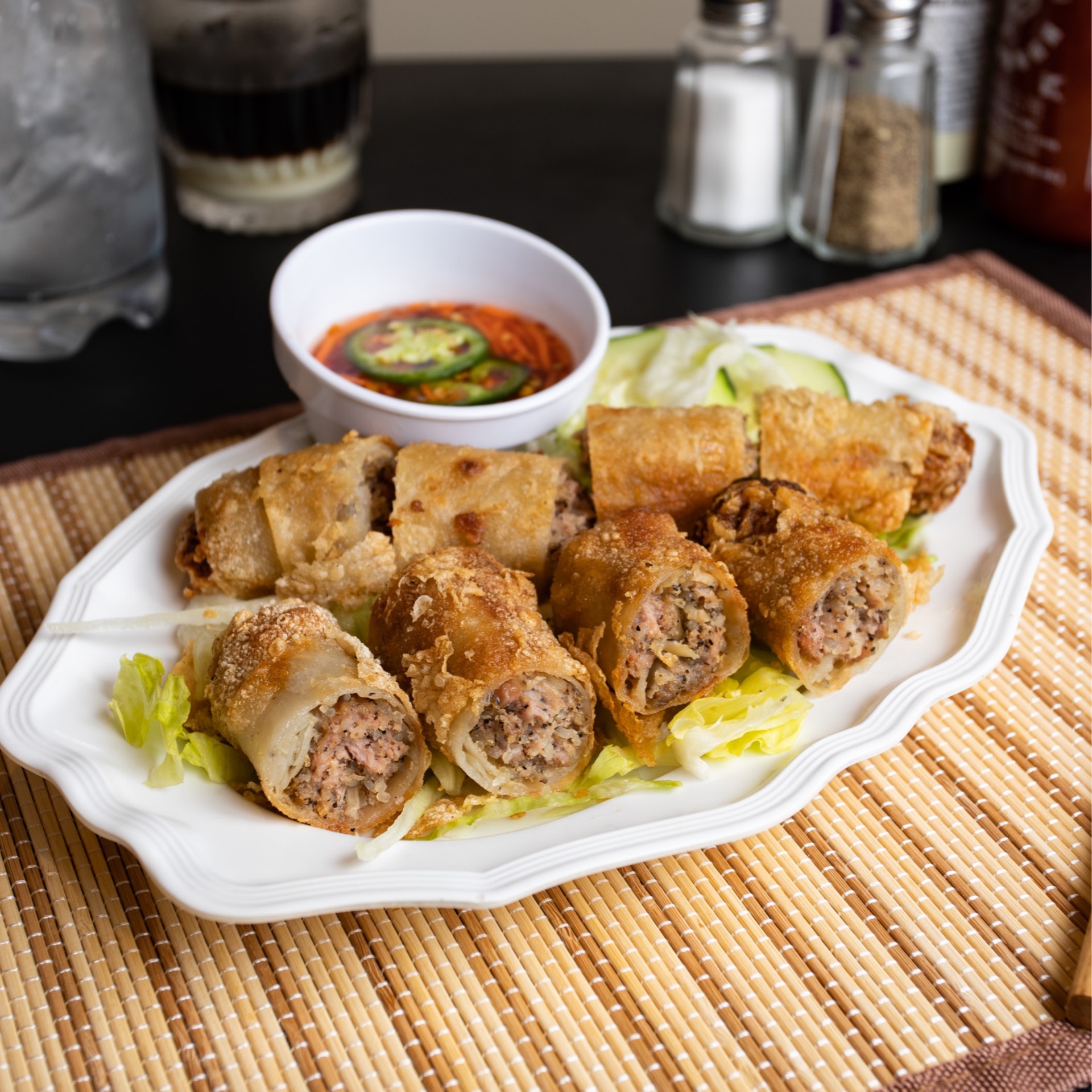 01. Imperial Rolls - Chả giò.