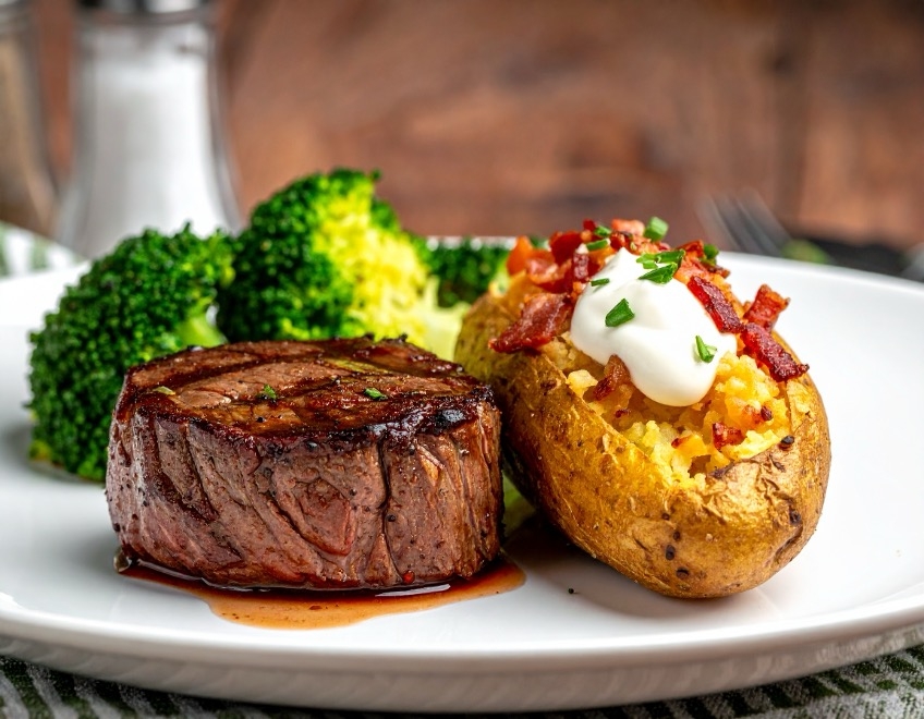 Grass Fed Filet, Baked Potato, & Broccoli or Salad.