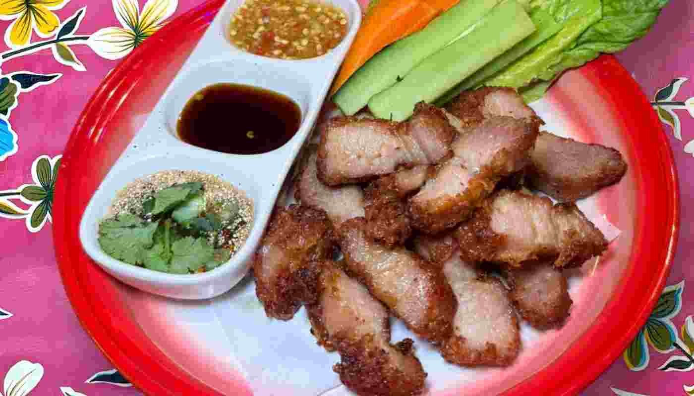 Moo Tod : Fried Pork Belly.