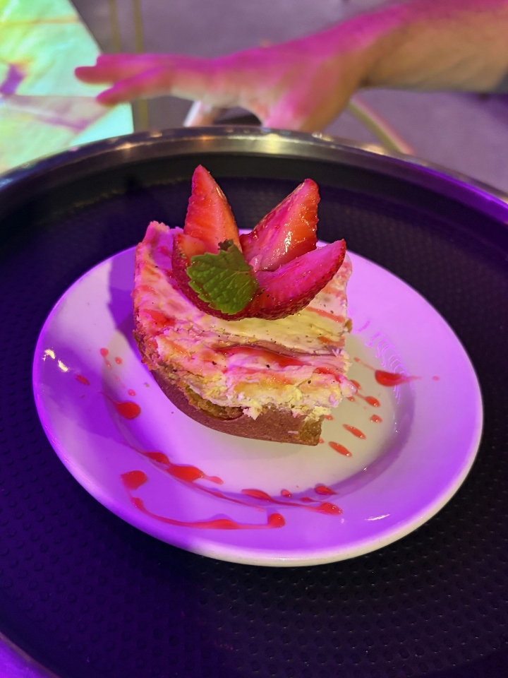 Gulab Jamun Cheesecake.