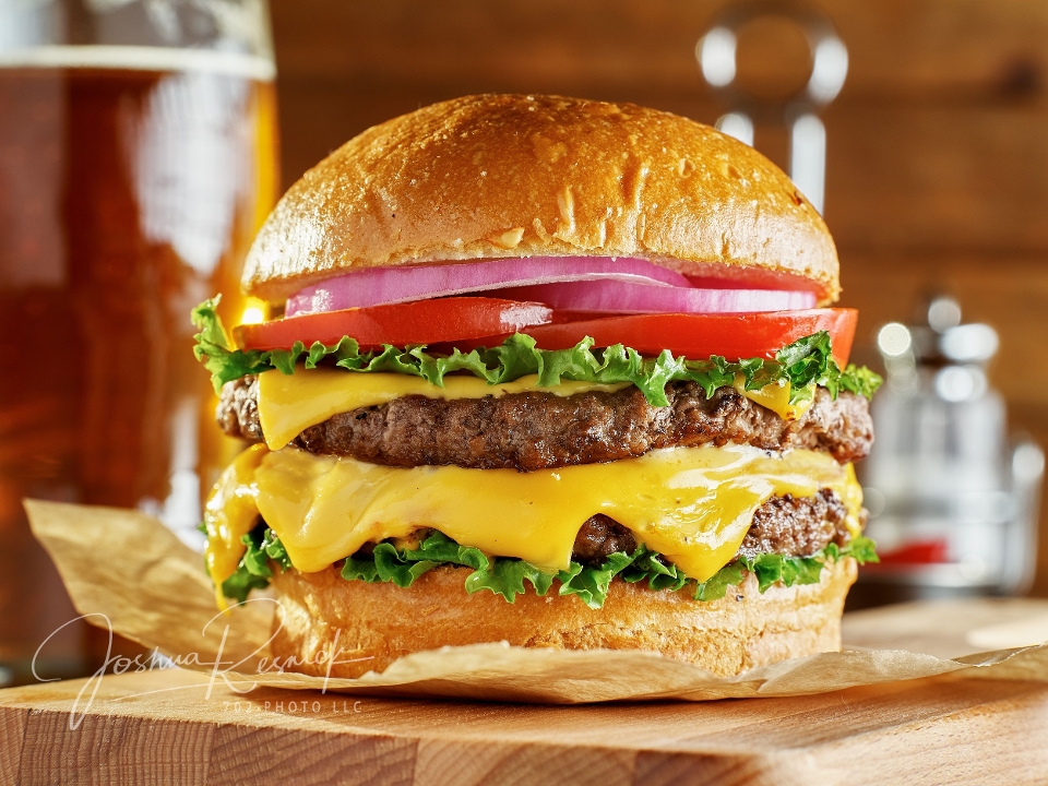 Double Cheese Burger.
