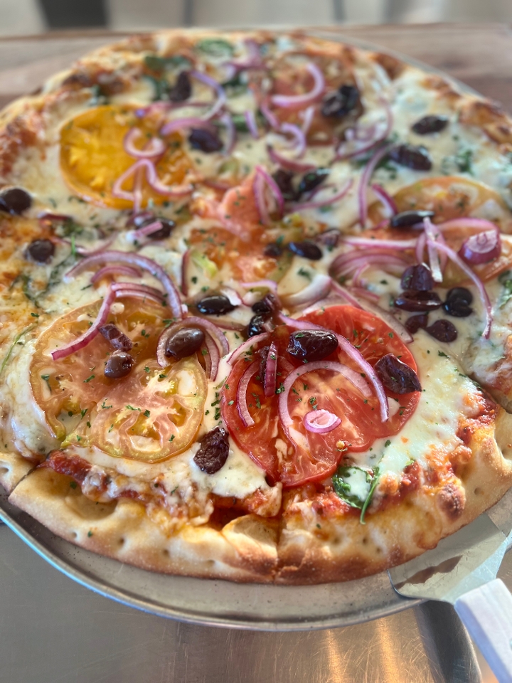 ENDLESS SUMMER PIZZA.