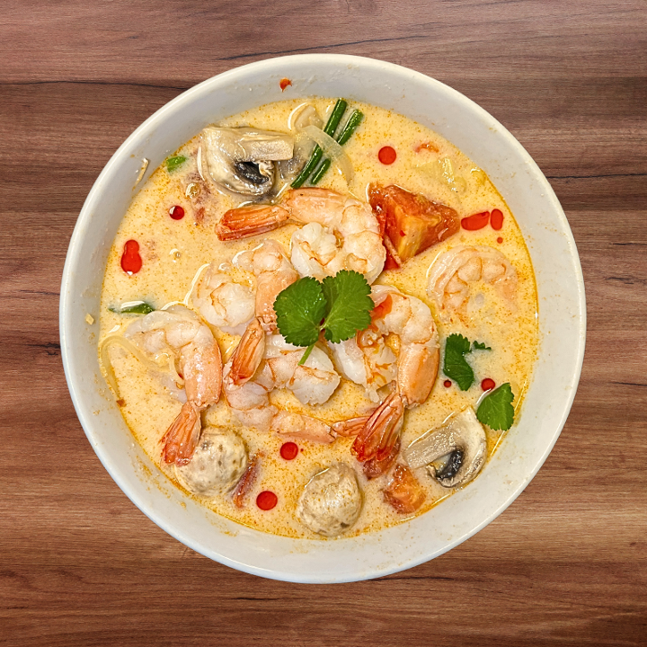 CREAMY TOM YUM.